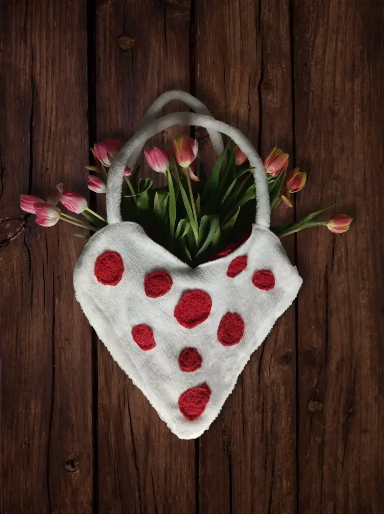 Lady Bag Sac Coeur Rouge en Moumoute - Upcycling & Fait Main